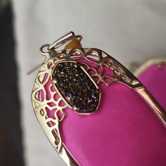 Hard to find DEVA earrings - Picture 6 of 6